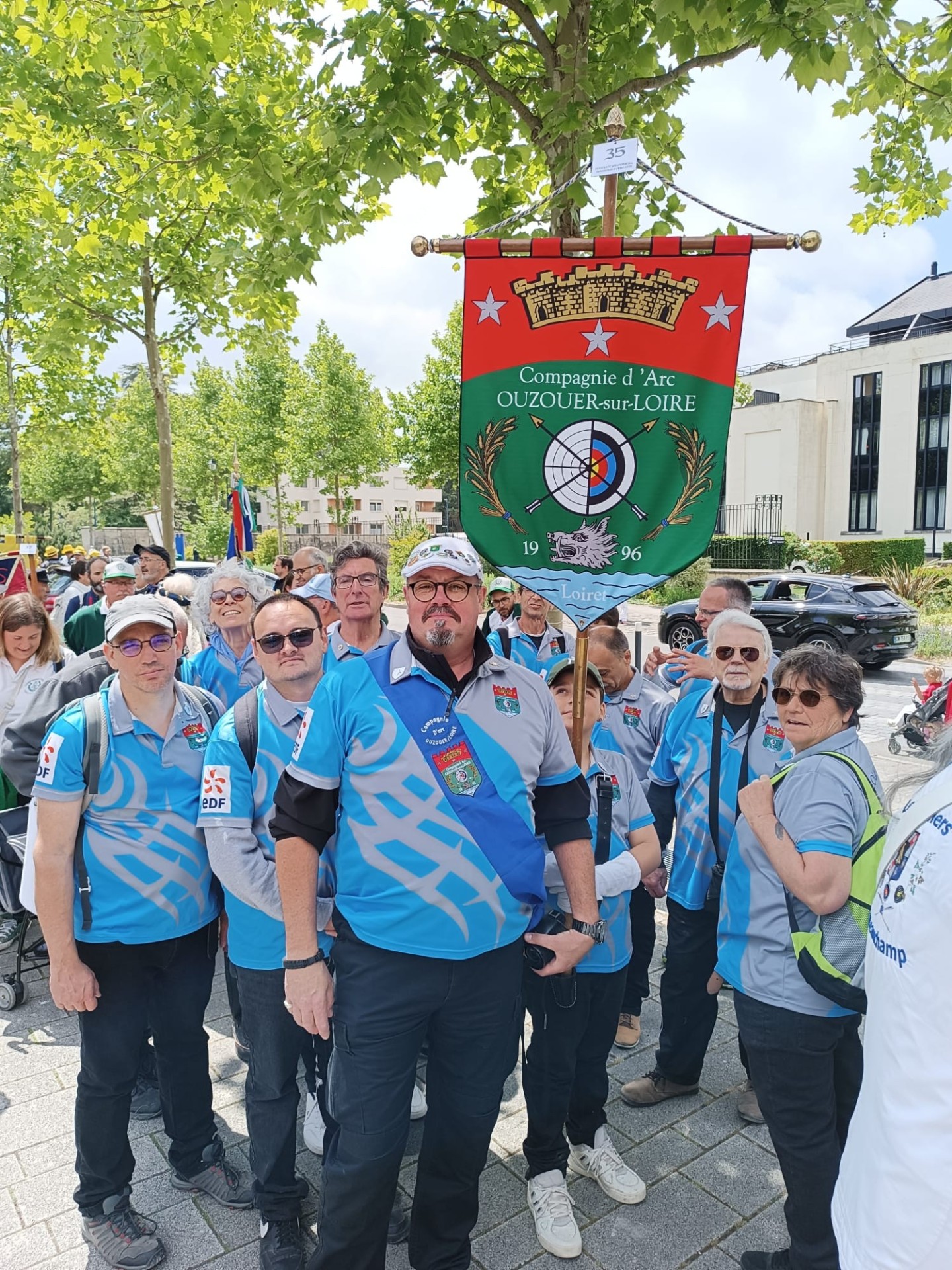 28 pret pour le defile 1